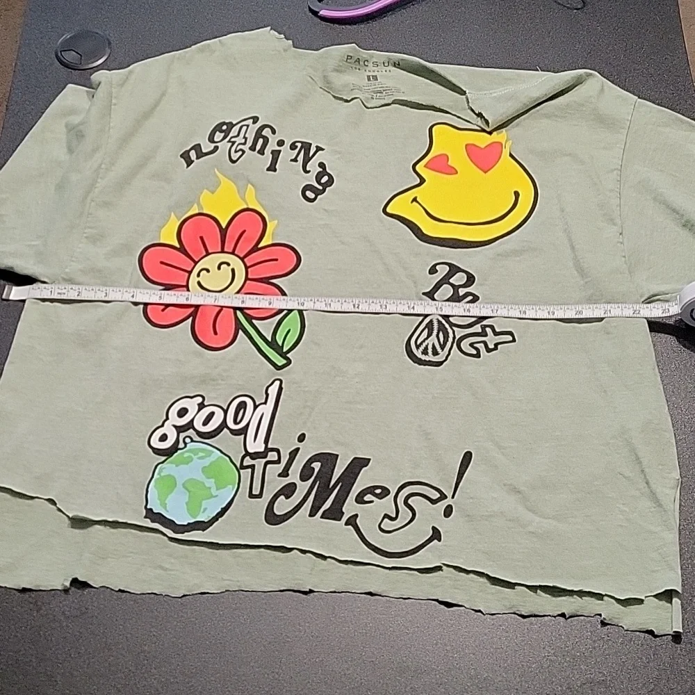 PacSun Olive Raw edges Graphic Tshirts - Picture 7 of 8